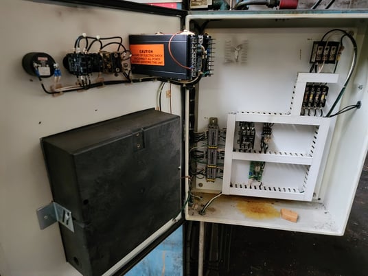 Cincinnati Sub Zero #T-122-LN2" liquid nitrogen heavy duty industrial freezer, 122 cu.ft.,hydraulic lid - Image 8