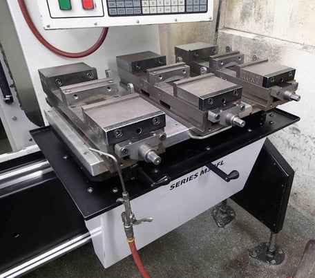 Haas #VF-2, vertical machining center, 30" X, 16" Y, 20" Z, 36" x14"tbl., 4-Axis, Midaco pallet changer, Kurt - Image 8
