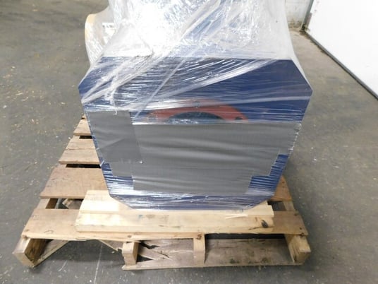 1780 RPM, Flender #NFJ/46405628, gear drive for mixer, 55 KW, 13985.00 :1 ratio, new - Image 4