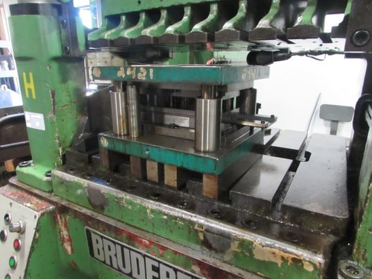 60 Ton, Bruderer #BSTA60H, high speed straight side press, 3" stroke, 150-800 SPM variable - Image 7