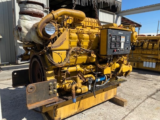 1675 HP Caterpillar #3512B, diesel marine engine, 1600 RPM, 1999 - Image 6
