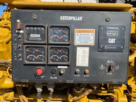 1675 HP Caterpillar #3512B, diesel marine engine, 1600 RPM, 1999 - Image 10