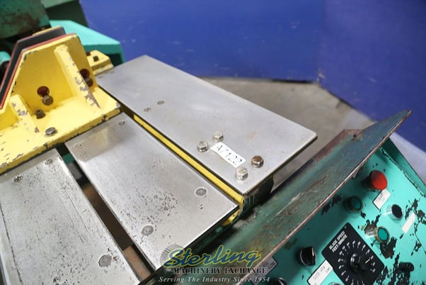 18" x 20" Hyd-Mech #V-18, Tilt Frame Vertical Bandsaw, 19" wheel diameter, 385 FPM, 5 HP - Image 10