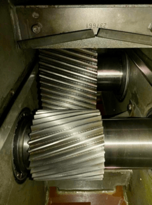 919 HP @ 1750 RPM, Falk #2100Y1-S, gear reducer, 4.06 ratio, renewed - Image 2