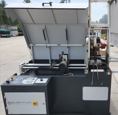 5.5" Quantum #MACC-TA-400-A, Fully-automatic Aluminum Cutting Saw, 2017 - Image 1