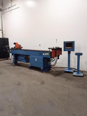 1-1/4" UTE #R-EL-150, CNC tube bender - Image 1
