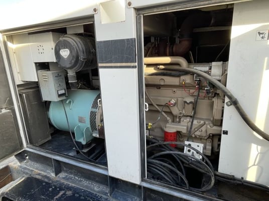 80 KW Multiquip #DCA100SSJU, rental grade diesel power module, 100 KVA, 480 Volts, 1998 - Image 7