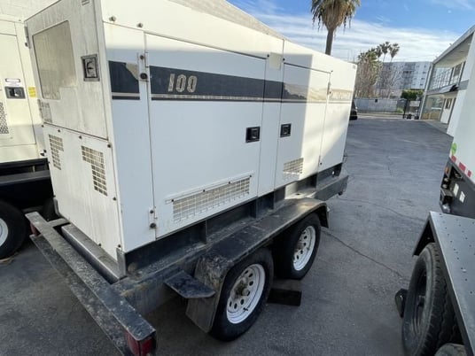 80 KW Multiquip #DCA100SSJU, rental grade diesel power module, 100 KVA, 480 Volts, 1998 - Image 8