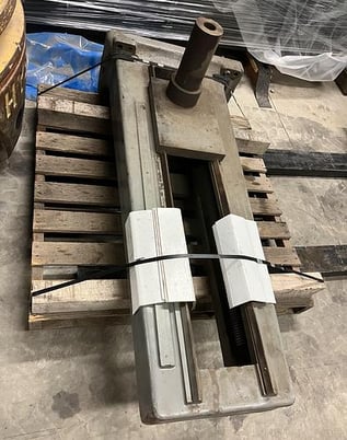 3" Sacem, horizontal boring mill, 51" X, 51" Y, 32" Z, Acu-Rite 3-Axis digital read out, NMTB40, pendant - Image 3