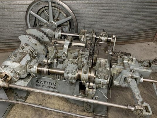 Wafios #S-140, nail header,.120"-.180" wire diameter, 1/2"- 5-1/2" nail length, 260 NPM, 10 HP - Image 2