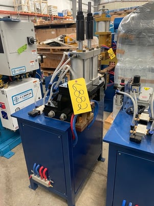 Production Equipment Industries heavy duty butt welder, 100 KVA transformer, 440/460/480 V., single phase - Image 1