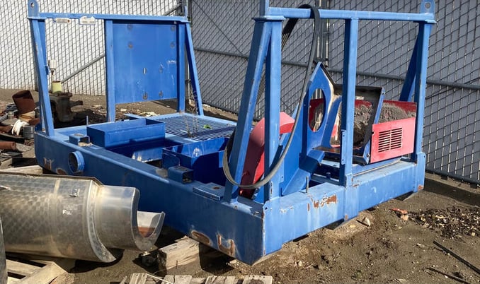 Derrick #DE1000, centrifuges, needs rebuilt - Image 2