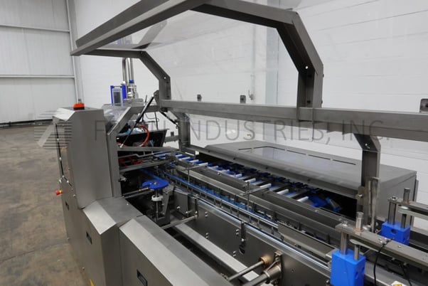 Kliklock #Prima, automatic, Stainless Steel, continuous motion, servo driven, horizontal, hot melt glue - Image 2