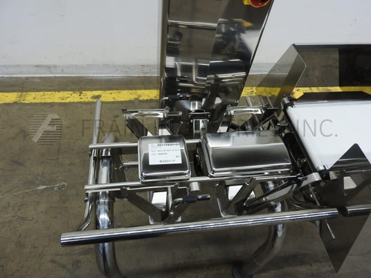 Ishida #DACS-GN-S015-23/SS-I, automatic, 3 zone Stainless Steel checkweigher, 300 FPM, touch pad operator - Image 2