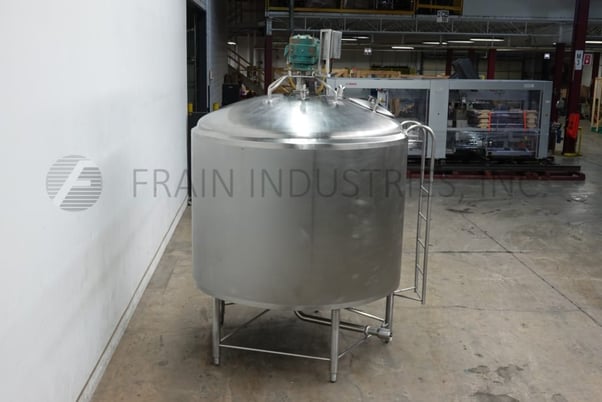 1700 gallon APV, 304 Stainless Steel jacketed process tank, 84" dia x 72" deep with 60" straight wall, dish - Image 4