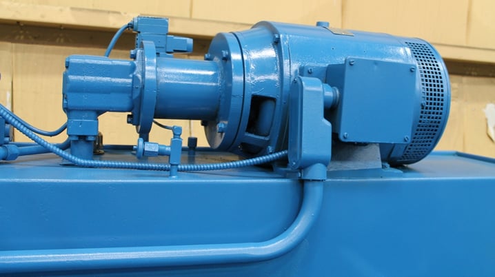 1/4" x 12' Allsteel #1/4-12, hydraulic shear, front operated power back gauge, 19 hold downs, 25 HP, 1997 - Image 9