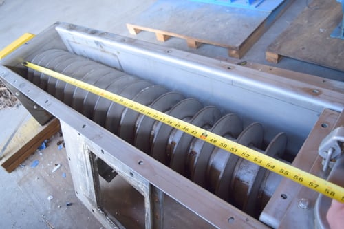 12" diameter x 6' long, Stainless Steel screw auger feeder conveyor, 11" dia. bottom discharge - Image 2