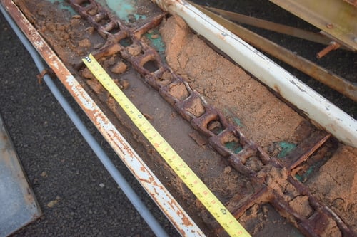 17" wide x 21' long, Drag chain conveyor - Image 10