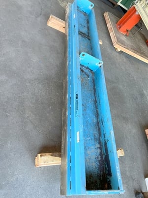 21" x 120" Bunting permanent suspended plate magnet, 5" thick - Image 7