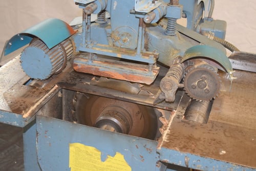 Smithway Machine #XL, gang saw, circle rip saw, adjustable with collars - Image 8