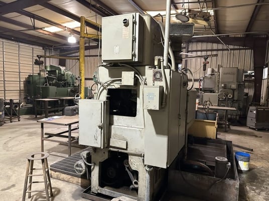 Mattison #24, rotary surface grinder, 42" chuck, 48" swing, 23" stroke, 24" grinding wheel, 1968 - Image 3