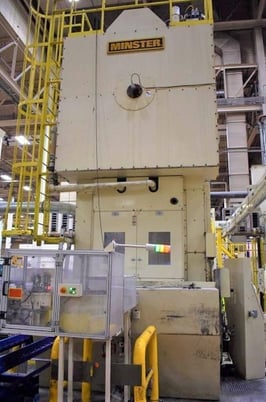 1200 Ton, Minster #E2-1200, straight side double crank, 12" stroke, 44" Shut Height, 12" slide adjustment - Image 3