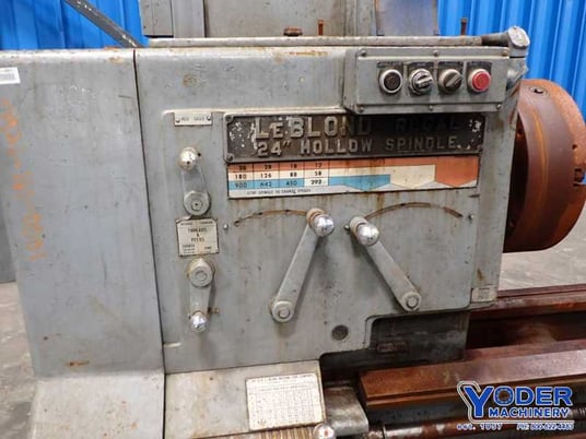 32" x 192" LeBlond #Regal, hollow spindle engine lathe, front 3-jaw 15" chuck, 15 HP, #75463 - Image 2