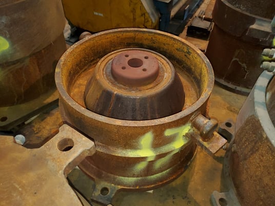 Moulds for Bladder press passenger light truck, McNeil #900-30x36, (35 available) - Image 4