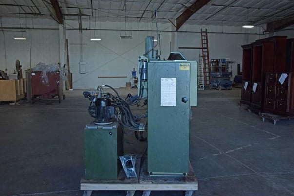 Centauro #T5-1600, Hydraulic Copy Lathe, 63" between centers, 4/5.5 HP, 4500 RPM, 19 FPM carriage, 24 FPM - Image 6