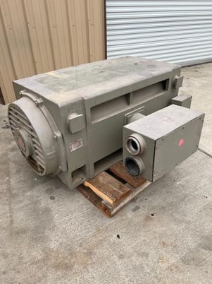 800 HP 1790 RPM General Electric, Frame 5013S, Drip-Proof Ball Bearing, 4160 Volts - Image 1