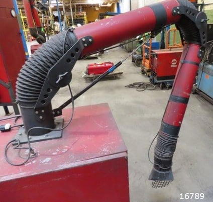 107 sq.ft., Micro Air #MC810, air cleaner, 120V. input, (2) high efficiency catridges, 1996 - Image 4