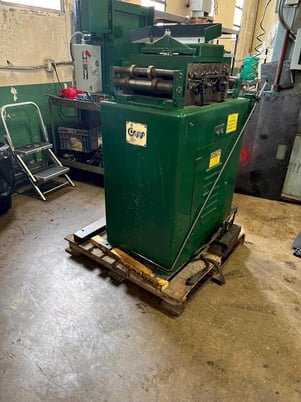 12" x .1" CWP #12A, powered coil straightener, 7-rolls, 2" diameter, entry & exit pinch rolls, loop Control - Image 1