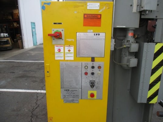 65 Ton, LVD #65-JS-06, CNC hydraulic press brake, 6' overall, 1990 - Image 5