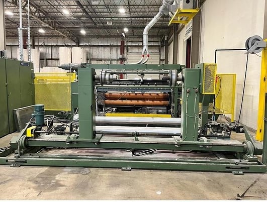 Arrow #2000 Simplex, center surface with center assist, 70" rewind diameter, 87" rolls - Image 2