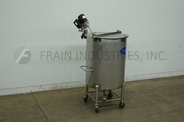 250 gallon Walker, 316 Stainless Steel single wall tank, 36" OD, 50" straight wall, flat top with dual flip - Image 1
