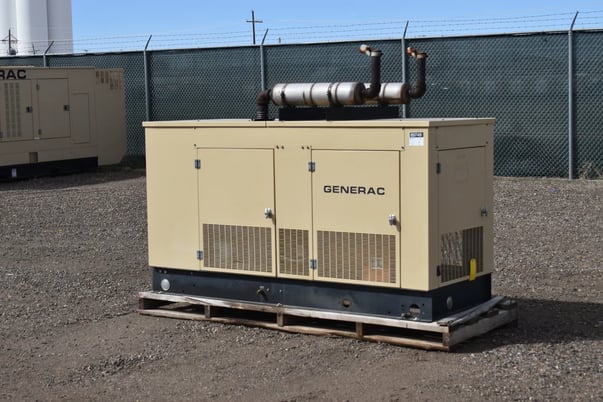 30 KW Generac #97A01197-S, Natural gas generator, 120/240 Volts, 500 hours, 1997, #089749 - Image 2
