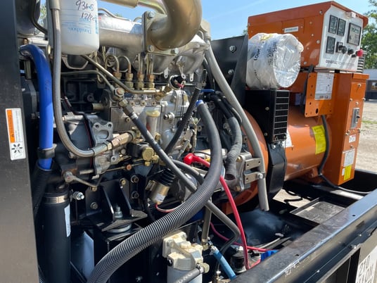 60 KW Generac #48123, standby diesel generator, 120/240 Volts, Mitsubishi engine, 2005, #089233 - Image 3