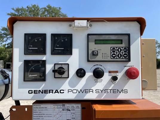 60 KW Generac #48123, standby diesel generator, 120/240 Volts, Mitsubishi engine, 2005, #089233 - Image 5