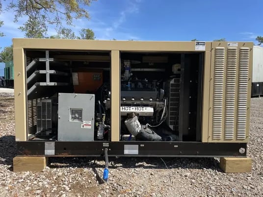 70 KW Generac #0053920, standby Natural gas generator set, 277/480 Volts,Ford engine, 2006, #089664 - Image 4
