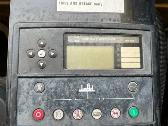 369 KW Hipower #HRJW-460T6, diesel generator, 277/480 Volts, 9800 hours, 2011, #089757 - Image 5