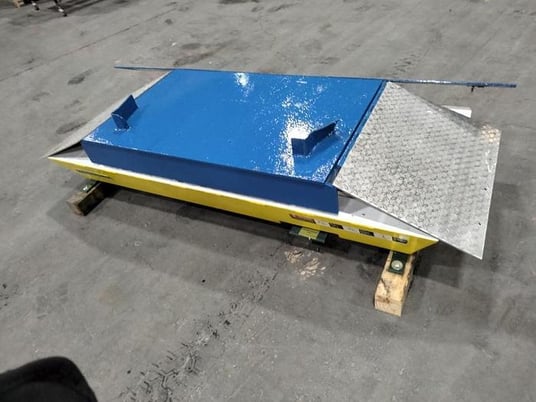 4000 lb. Southworth, scissor lift table - Image 3