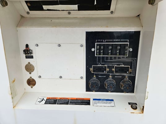 62 KW Multiquip #DCA70SSIU4F, trailer mounted diesel generator, sound attenuated enclosure, Tier 4F, 2018 - Image 3