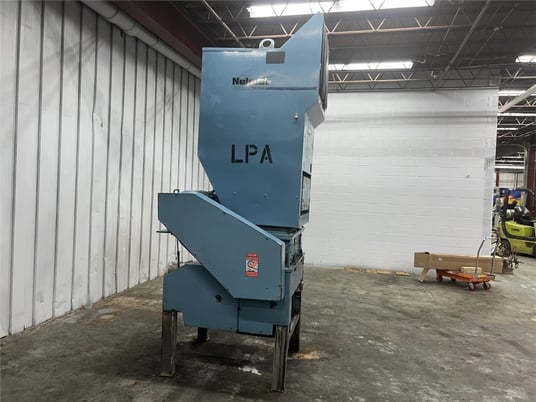 16" x 29" Nelmor #G16295PL, granulator, 40 HP - Image 2