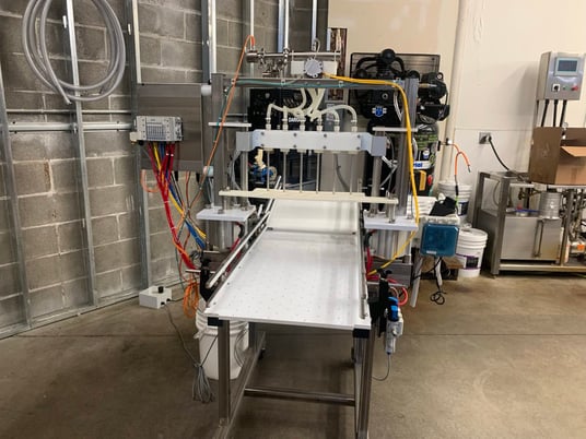 Wild Goose #Meheen-M6, Automatic Bottle Filler, 6 heads, 36 Bottles/Min (12oz/355 mL), 2.1"-3" bottle - Image 1