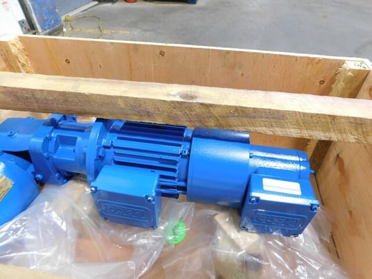 Raco #IBQ-T1T6-NFZZXIK, diverter gate actuator, 460 V., 3 phase, 60 Hz, new - Image 3