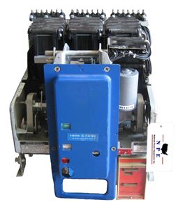 General Electric, AKR-4A-50-1 circuit breaker - Image 1