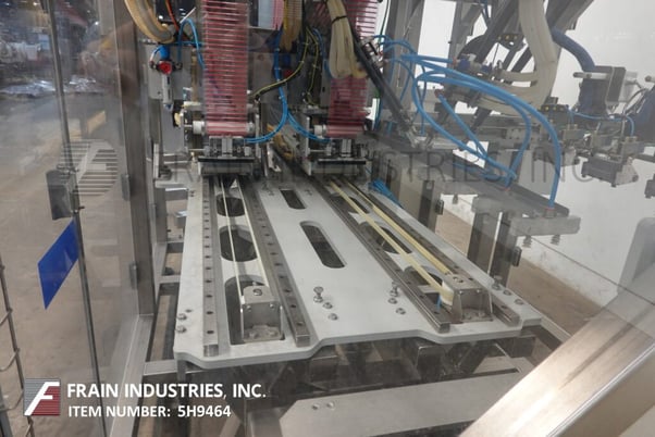 Servo driven straw applicator, Ixapack Global, (8) head glue applicator, (8) head robotic pic and place and - Image 2