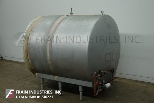 2500 gallon Mueller #SHW, 304 Stainless Steel jacketed horizontal mixing tank, 87" diameter x 100" length - Image 5