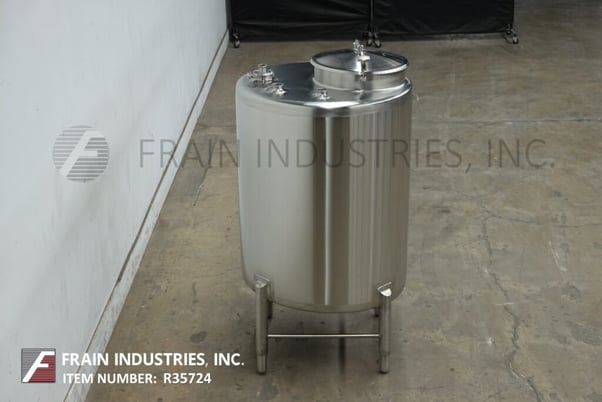 2000 gallon Heritage Equipment Co. #BC-CIP200, 304 Stainless Steel tank, 38" diameter x 48" deep, mounted on - Image 3