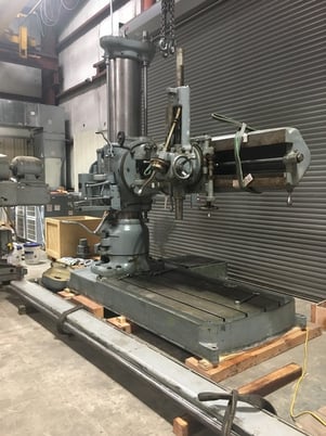 7' -17" American, full universal radial drill, excellent condition - Image 2
